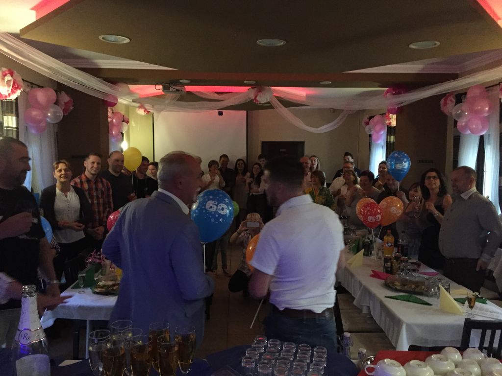 60. éves szülinap meglepetés parti
